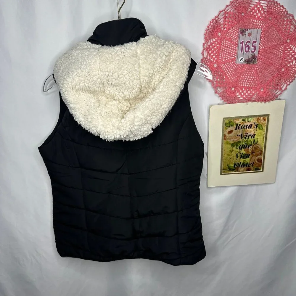 Aeropostale Balck Sherpa Hood Vest Size M - Picture 5 of 9